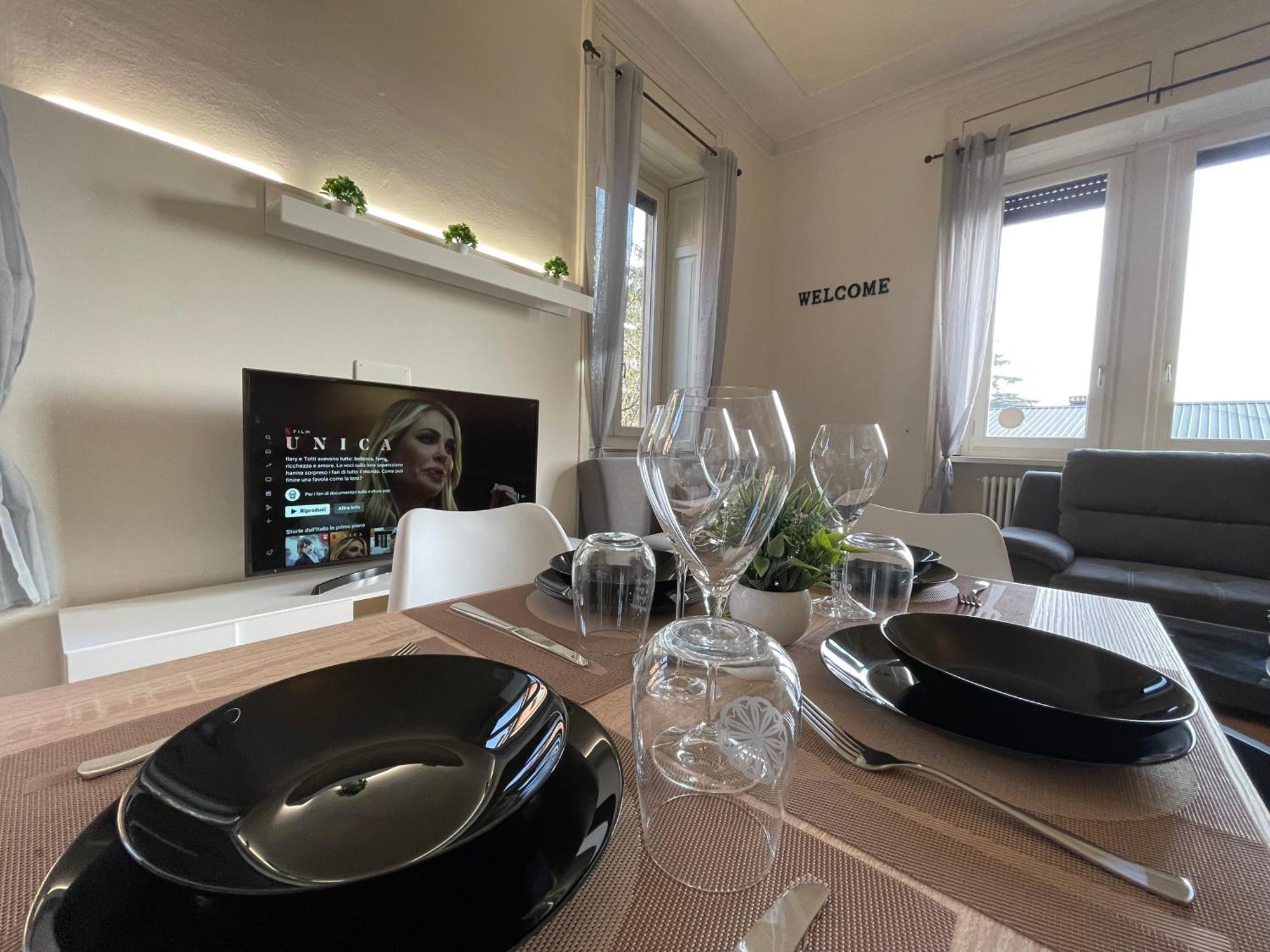 Bg Central Royal Suite Con Parcheggio - Vista Citta Alta Bergame Extérieur photo