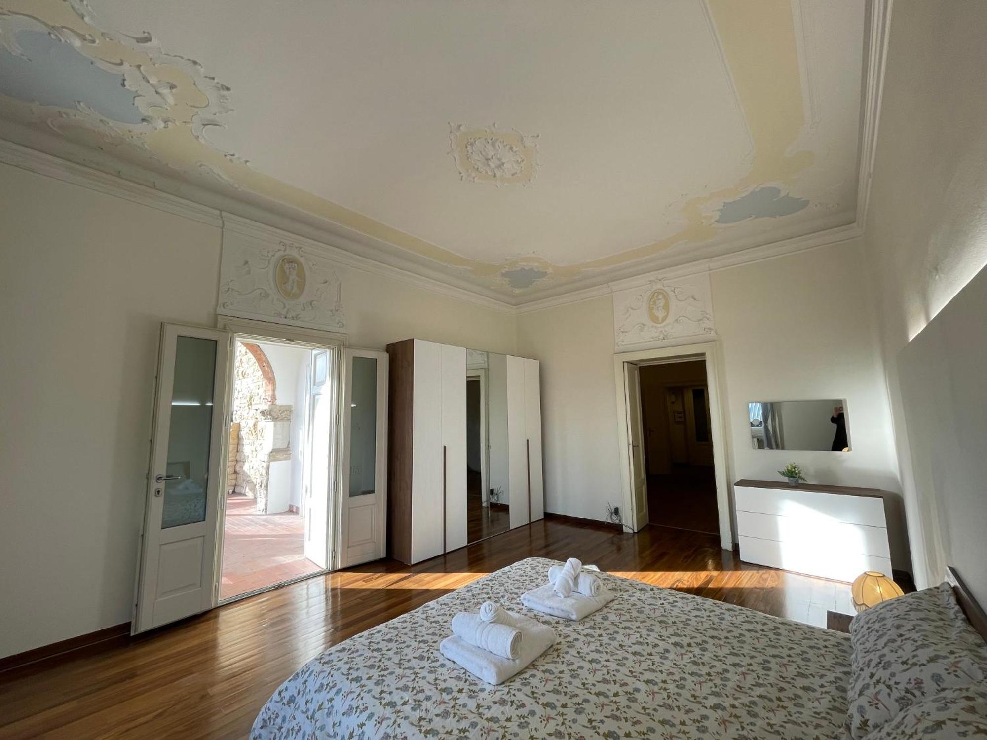 Bg Central Royal Suite Con Parcheggio - Vista Citta Alta Bergame Extérieur photo