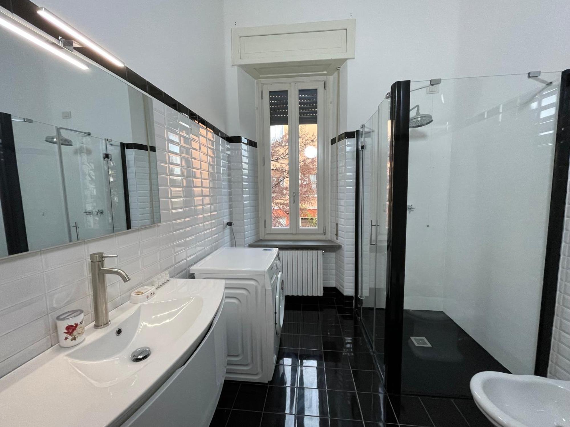 Bg Central Royal Suite Con Parcheggio - Vista Citta Alta Bergame Extérieur photo